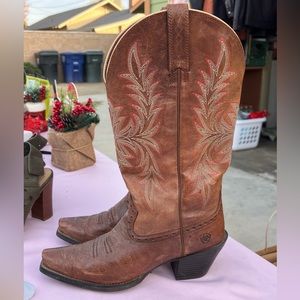 Ariat Western Boots only used twice